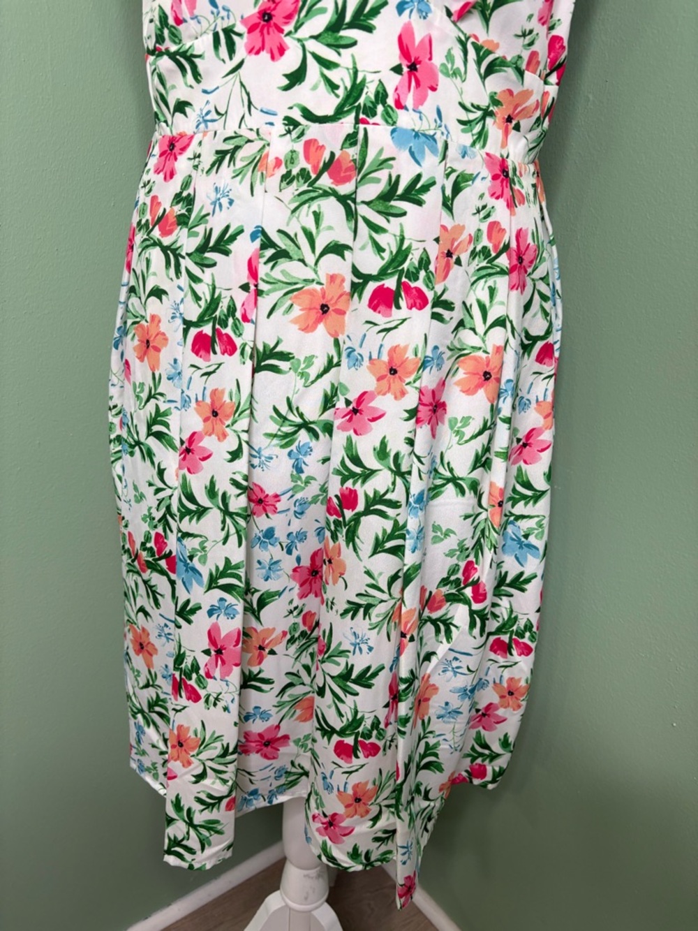 Kensie White Floral Midi Dress with Pink & Green Print - Picture 5 of 14